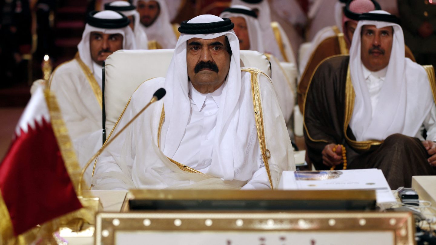 Former Qatari emir Sheikh Hamad dies at 74