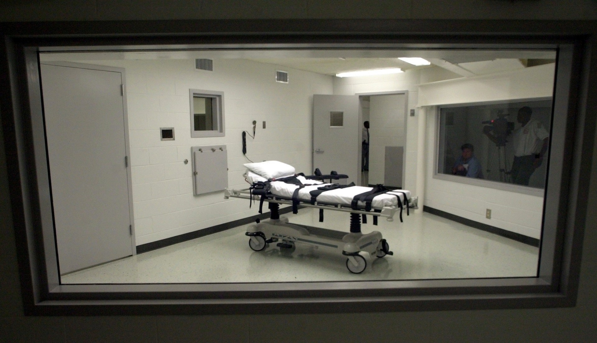 Three US states to hold executions on same day for first time since 2010