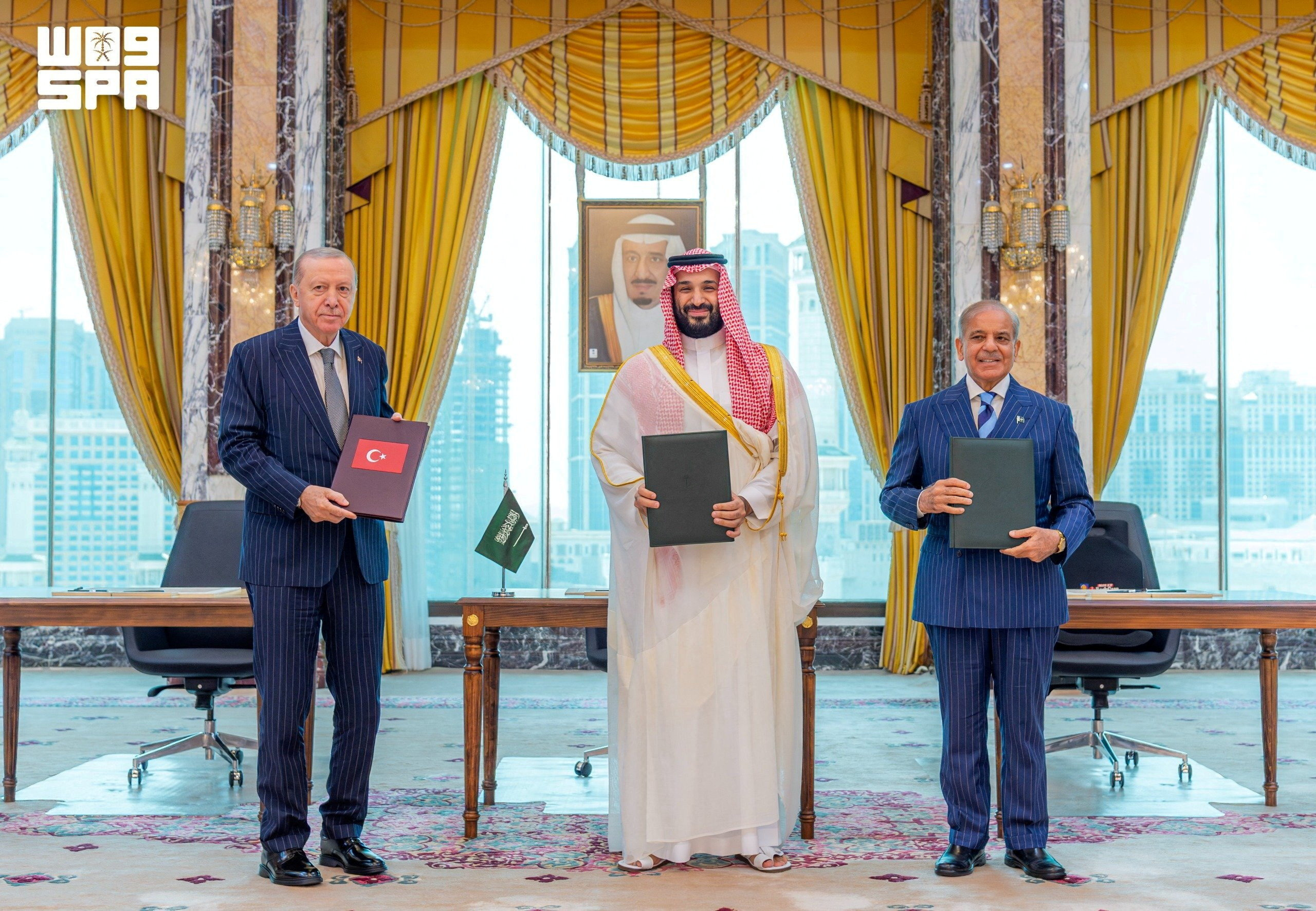 Saudi Arabia and Qatar condemn Iranian attack on UAE tanker