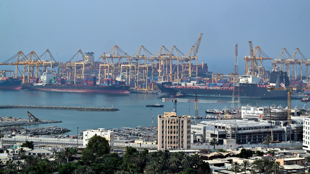 Some Gulf states signal they aren't opposed to paying fees in Hormuz, sources say